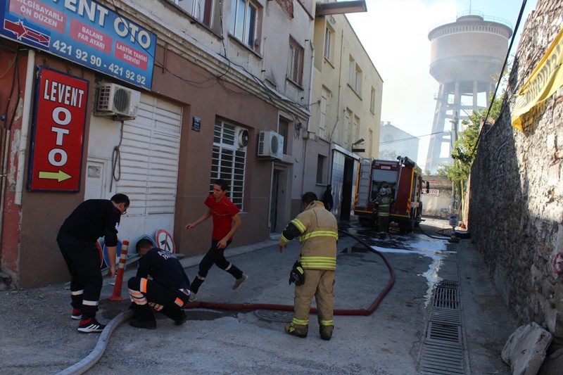 İzmir'i korkutan yangın!