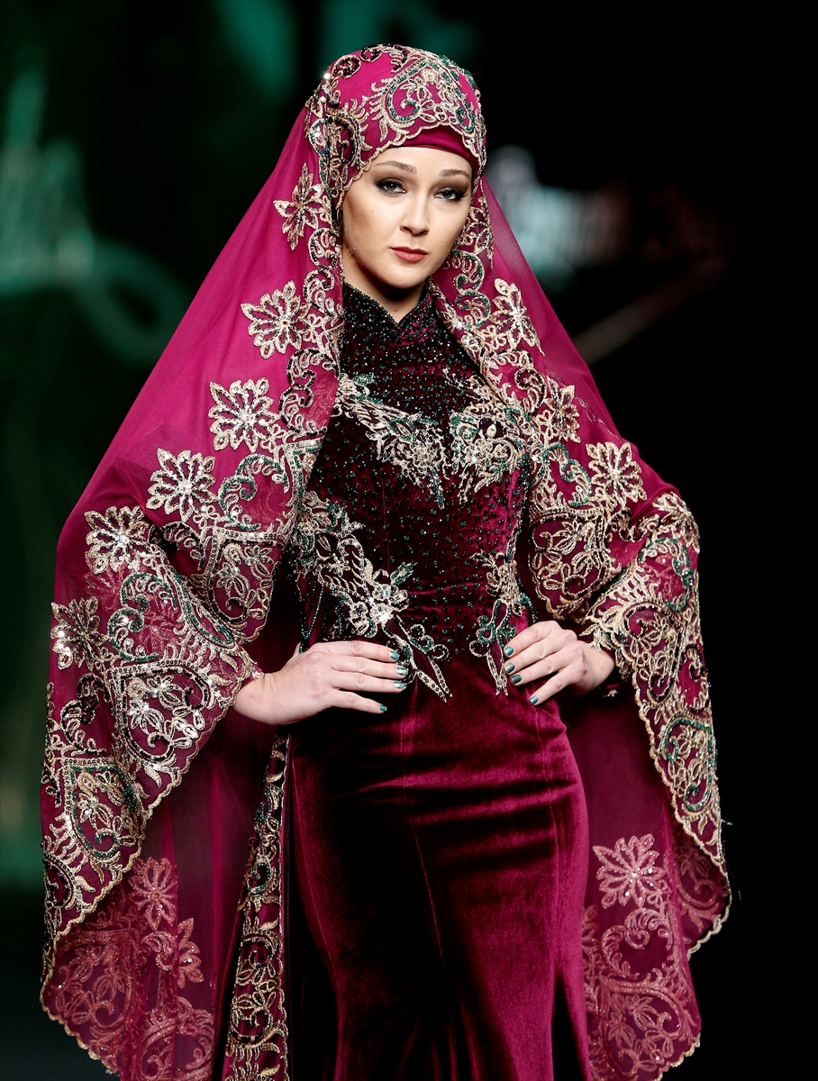 Osmanlı'nın geleneksel motifleri büyüledi