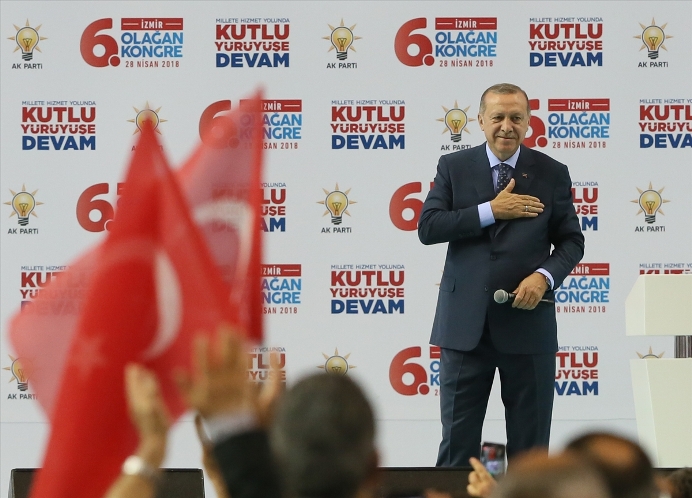 AK Parti İzmir'de kongre heyecanı