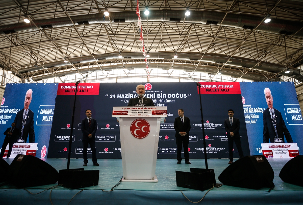 MHP Lideri Bahçeli İzmir'de