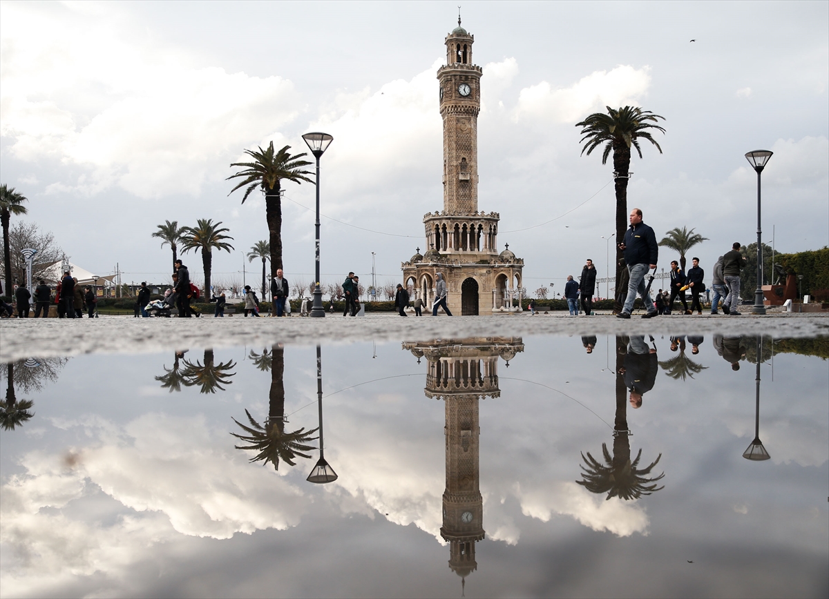 İzmir'de yağmur sonrası güzel görüntüler ortaya çıktı