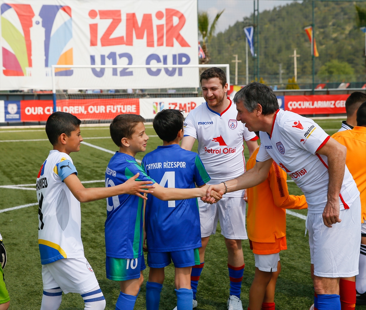 6. Uluslararası U12 İzmir Cup başladı
