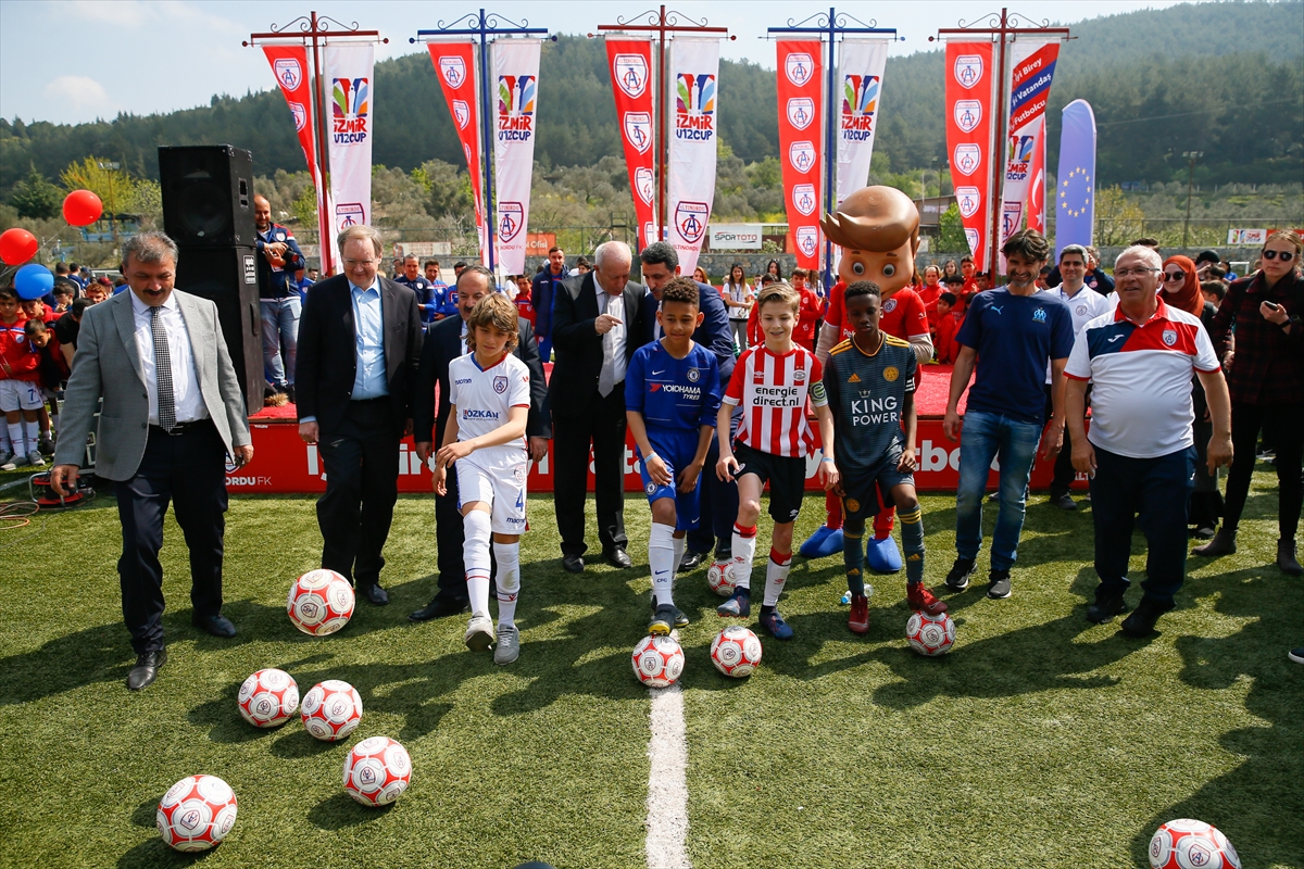 6. Uluslararası U12 İzmir Cup başladı