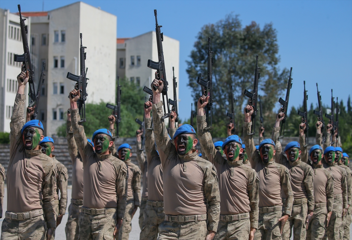 Jandarma adaylarından terörle mücadele yemini