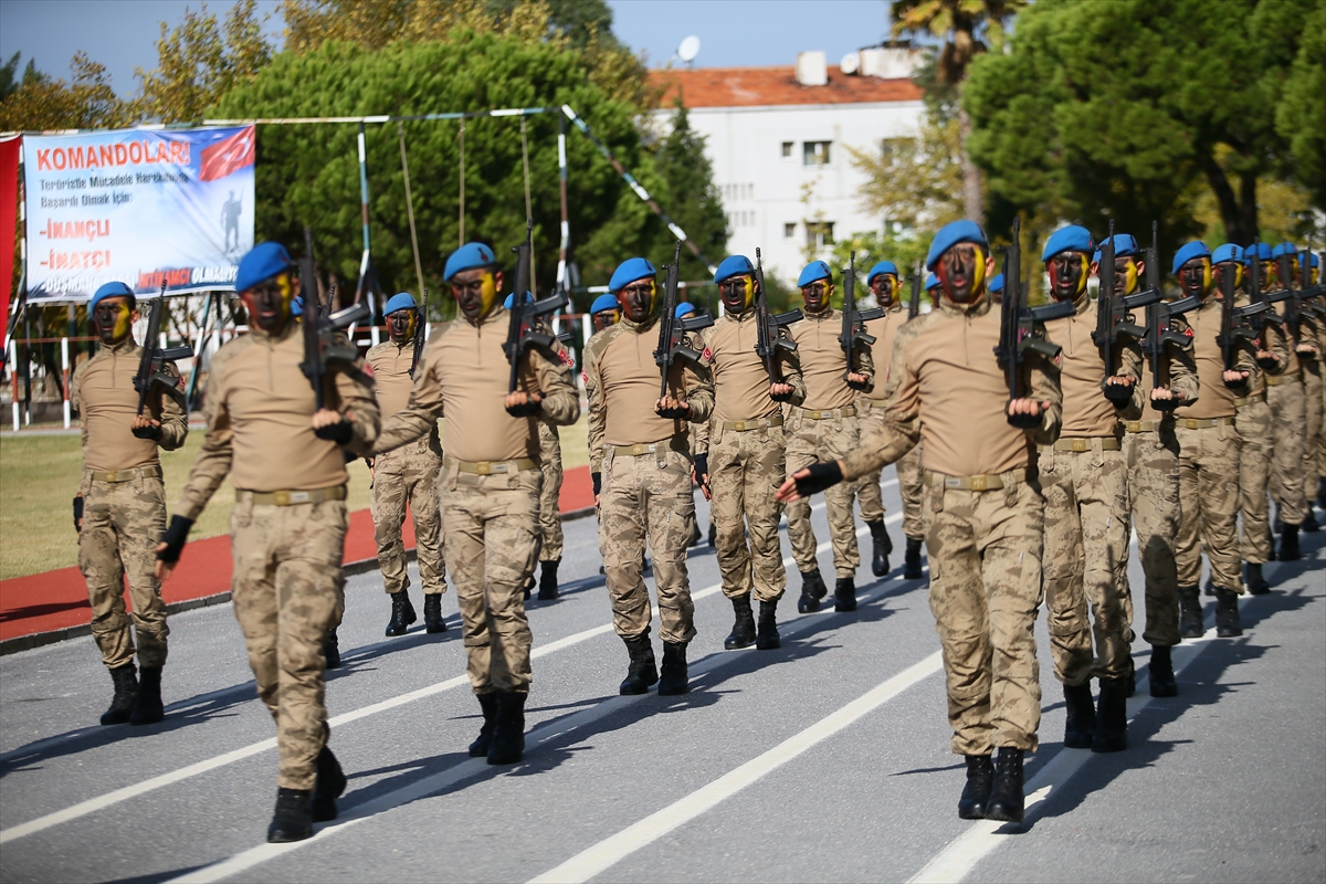 İzmir'de 482 sözleşmeli subay adayı yemin etti