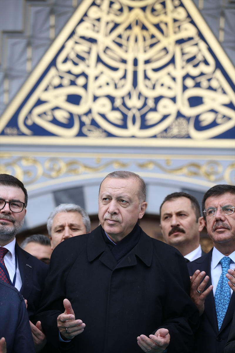 Cumhurbaşkanı Erdoğan İzmir'de