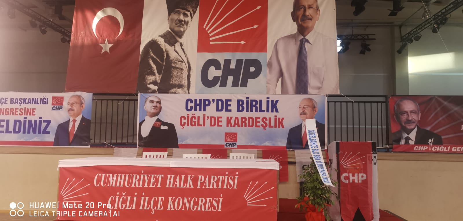 CHP Çiğli İlçe Kongresi'nden kareler
