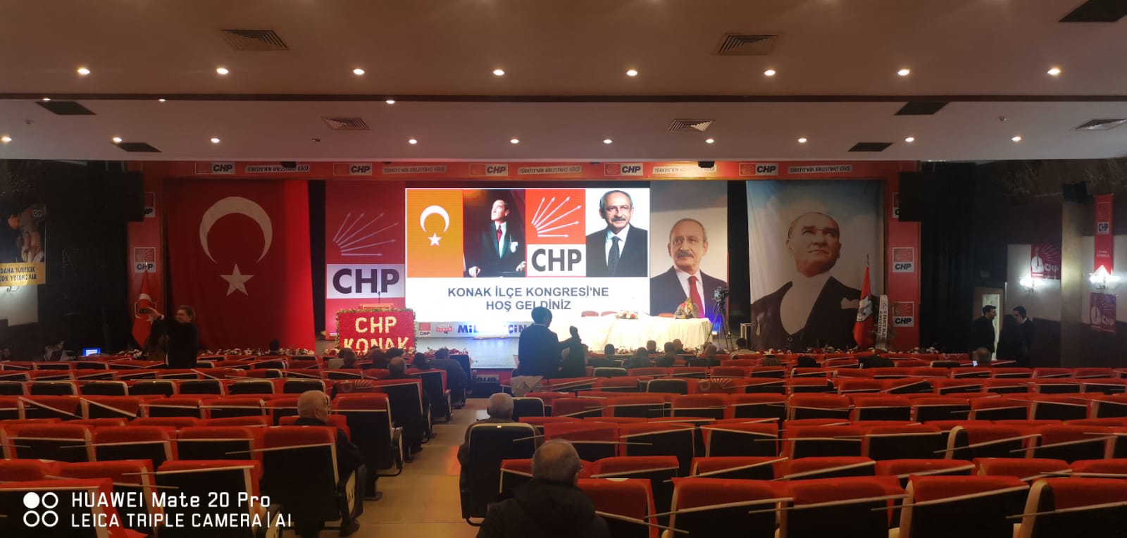 CHP Konak İlçe Kongresi'nden kareler...