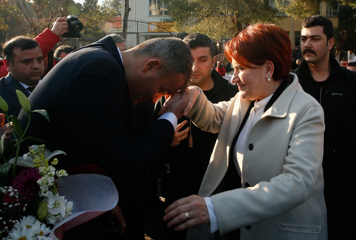 İYİ Parti lideri Akşener İzmir'de