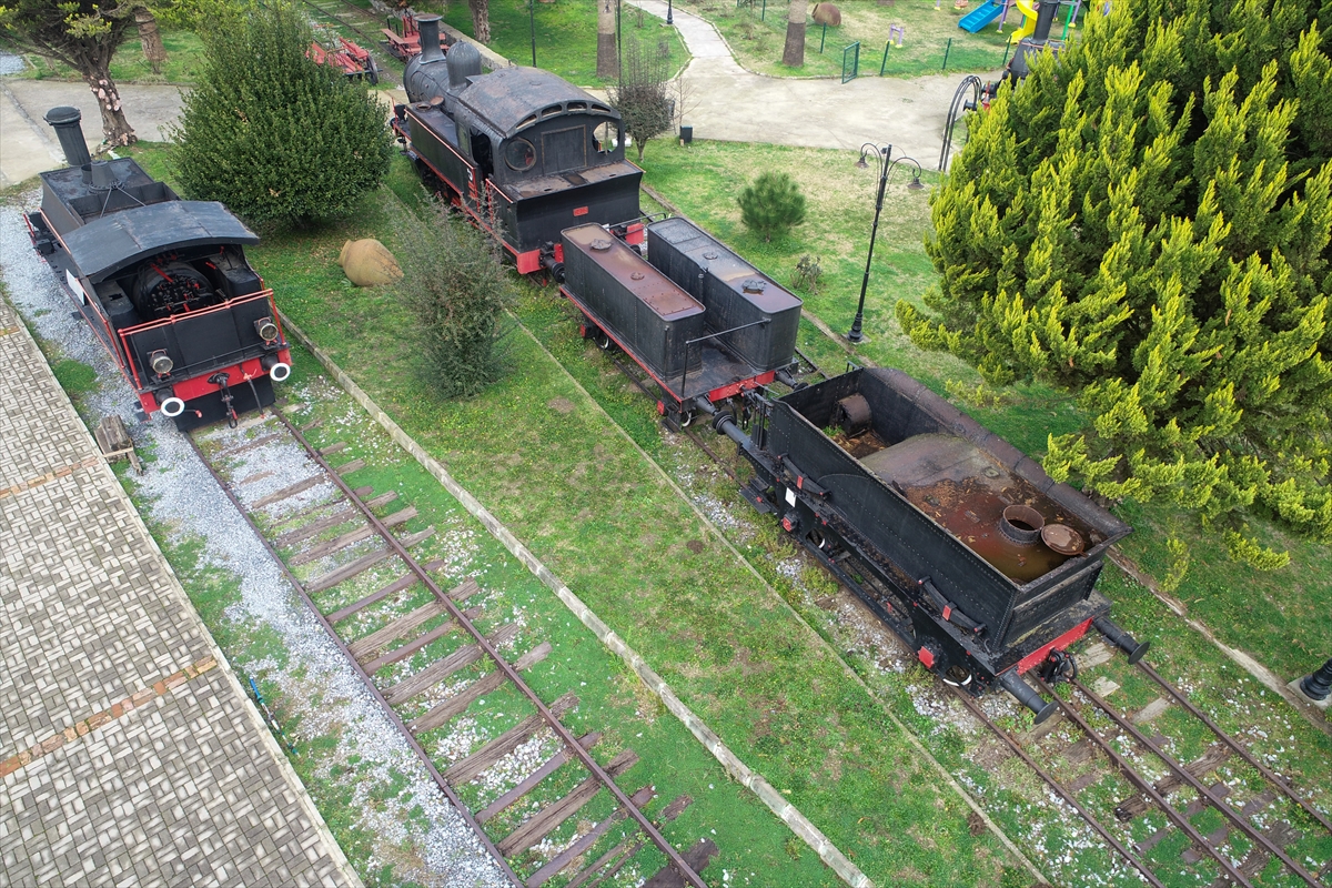 'Kara trenler' müzede ziyaretçi çekiyor