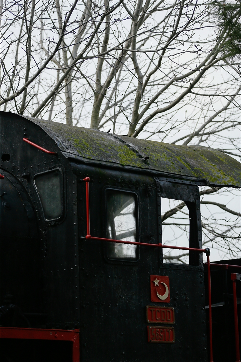 'Kara trenler' müzede ziyaretçi çekiyor