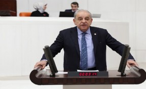 CHP'li Nalbantoğlu'ndan meclise çağrı: Mali müşavirler için komisyon kurulsun