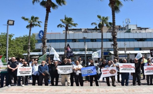 İzmir'de 'İsrail' protestosu