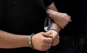İzmir’de 22 yıl hapis cezası bulunan firari yakalandı