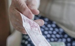 80 bin TL alan emekliyi bulamadılar: Bakan Işıkhan'dan yanıt yerine link
