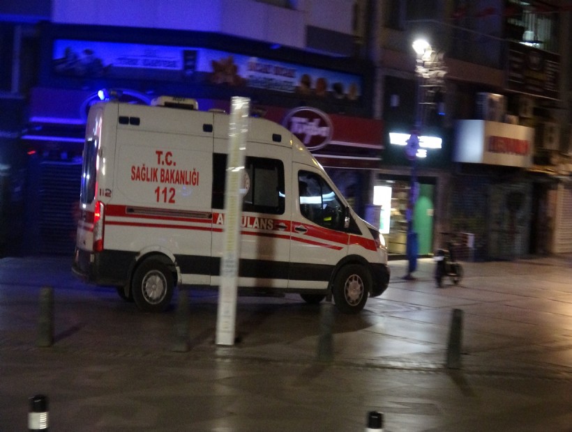 Alsancak'ta mekan işletmecisine silahlı saldırı