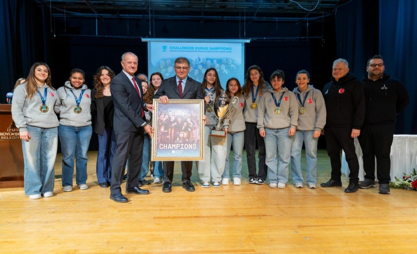 Spor ve gençliğin zirvesi İzmir: Genç sporcular tarih yazıyor