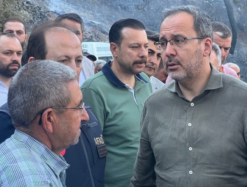 AK Partili Kasapoğlu'ndan Ödemiş'e ziyaret: 'Yaraları sarabilmek gerekiyor'