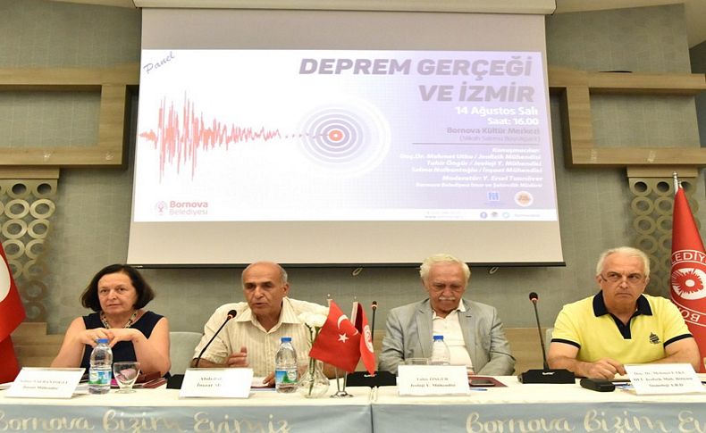 'Deprem Gerçeği ve İzmir' konuşuldu
