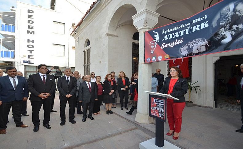 'İçimizden biri Atatürk' sergisi Foça'da açıldı
