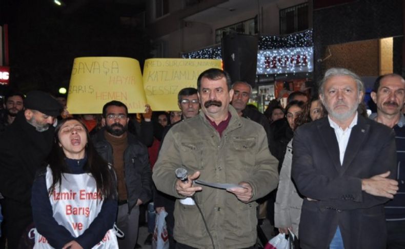 İzmir'de 'Hizmet içi eğitim' mesajına tepki