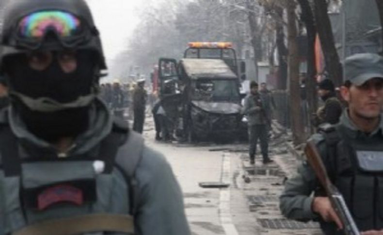 Afganistan'da Türk konvoyuna bombalı saldırı: 1 şehit