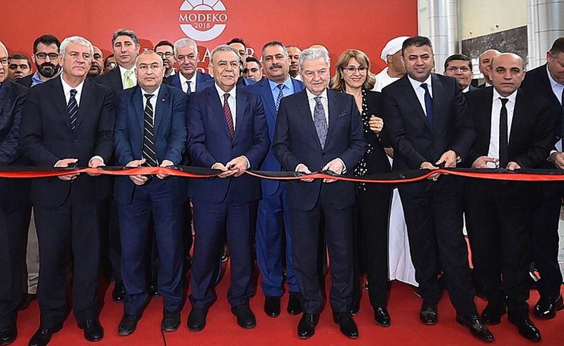 29. Uluslararası İzmir Mobilya Fuarı açıldı