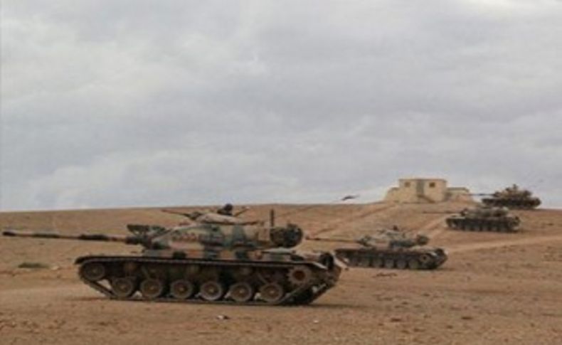 Tanklar Kobani sınırına konuşlandırıldı