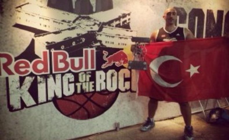 İzmirli Kıvanç 'Sokak Basketbolu' kralı
