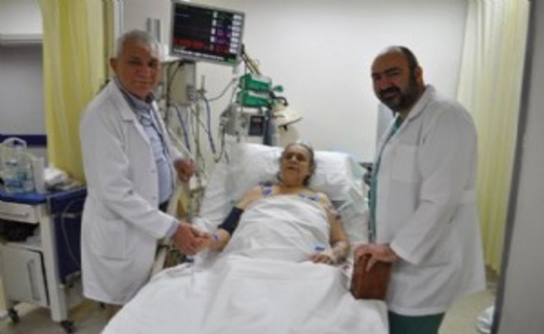 İzmir'de kalp ameliyatında bir ilk!