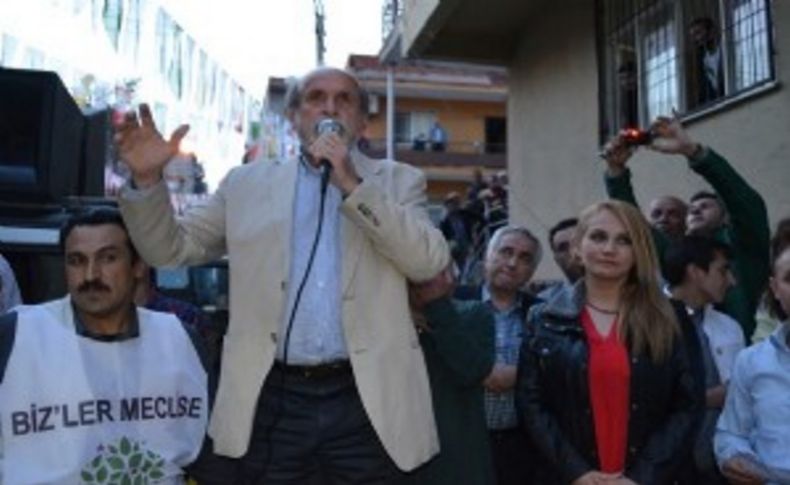 HDP'li Kürkçü İzmir'den 'Genel af' çağrısı yaptı