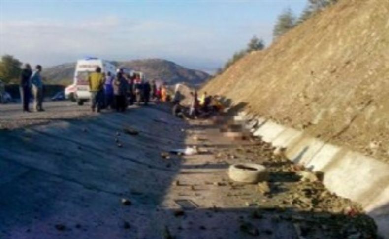 ​Isparta'da midibüs kazası: 15 ölü