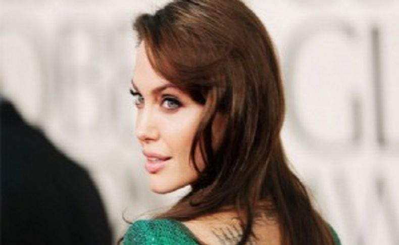 Angelina Jolie bir kez daha ameliyat oldu