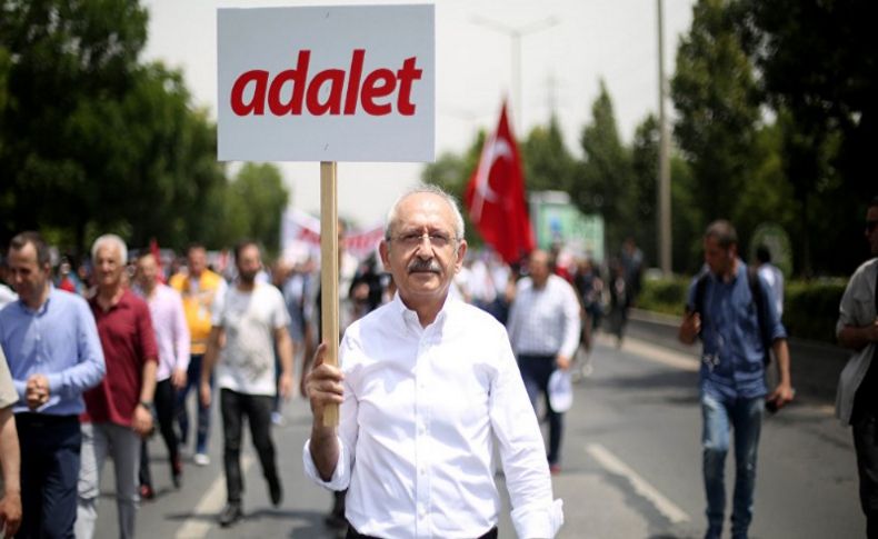 Adalet Yürüyüşü'nde Kılıçdaroğlu'na sürpriz mektup