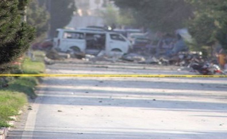 Afganistan'da otobüse bombalı saldırı