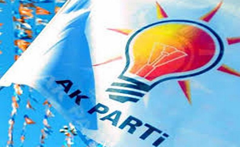 Ahmet Davutoğlu krizi büyüyor! Bir istifa daha
