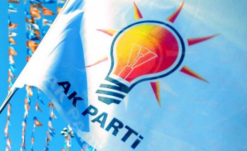 AK Parti'de ŞOK istifa!