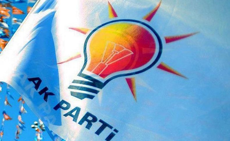 AK Parti İzmir’de 4 ilçe başkanı istifa kararı aldı!