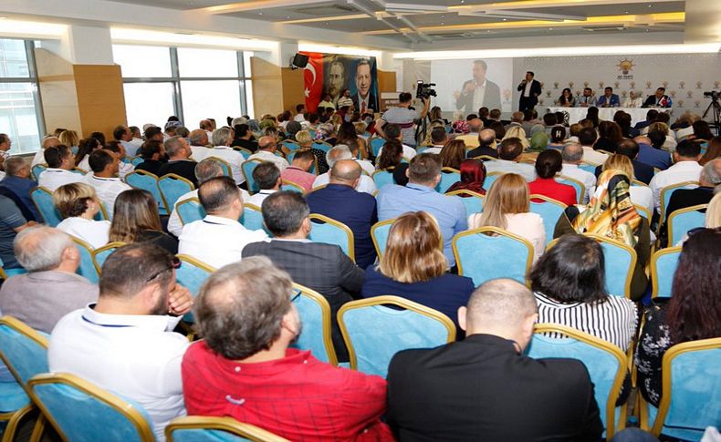AK Parti İzmir İl Danışma Meclisi gerçekleştirildi