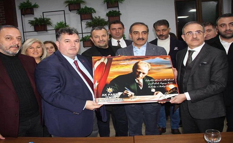 AK Parti İzmir İl Yönetim Kurulu Toplantısı Kınık'ta yapıldı