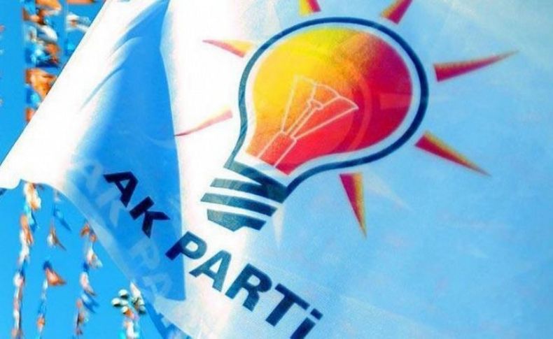 AK Parti'ye 8 belediye başkanı katıldı