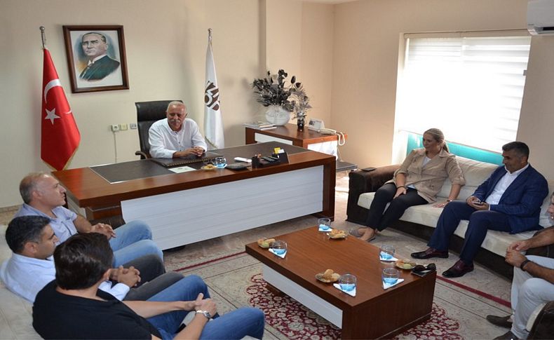 AK Partili Çankırı’dan İZMOD’a ziyaret