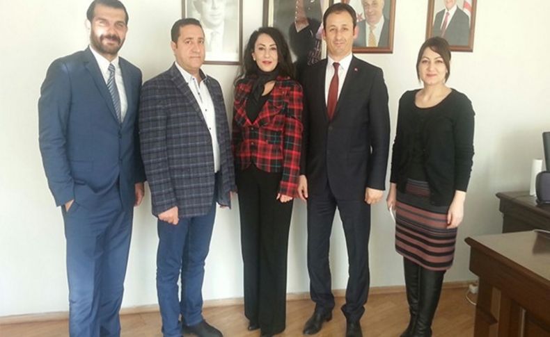 Ak Parti İzmir Dış İlişkilerden diplomasi atağı