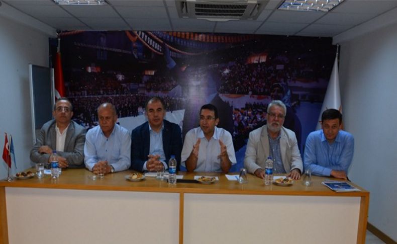 AK Parti İzmir haftaya yoğun başladı