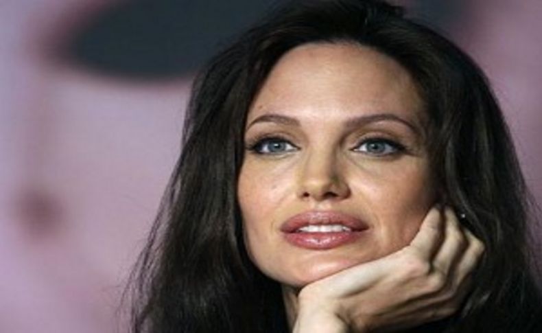 Oscar küskünü Jolie'ye baba desteği