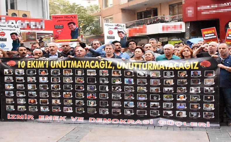 Ankara Garı saldırısında ölenler İzmir'de anıldı