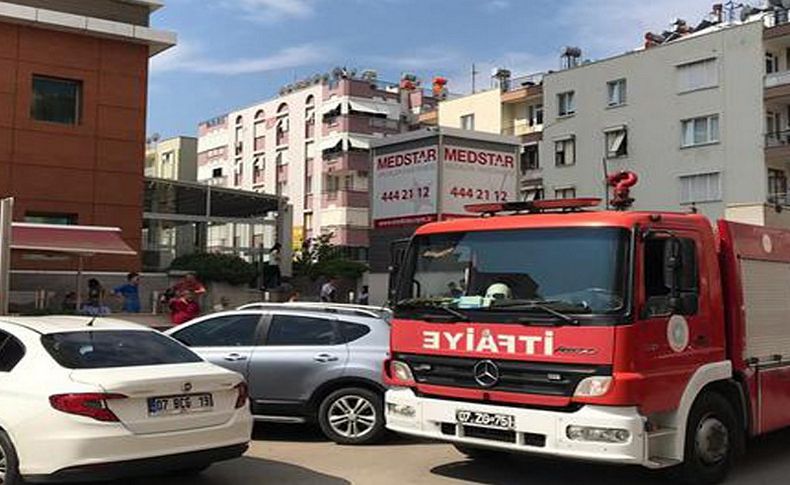 Antalya'da hastanede patlama: Ölü ve yaralılar var