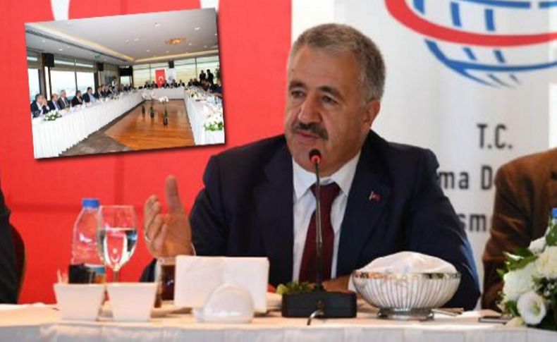Arslan:Başbakanımız önemsiyor İzmir'i boş bırakmayacağız!
