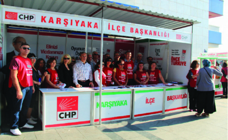 CHP Milletvekili Adayı Atila Sertel Karşıyakalılarla buluştu