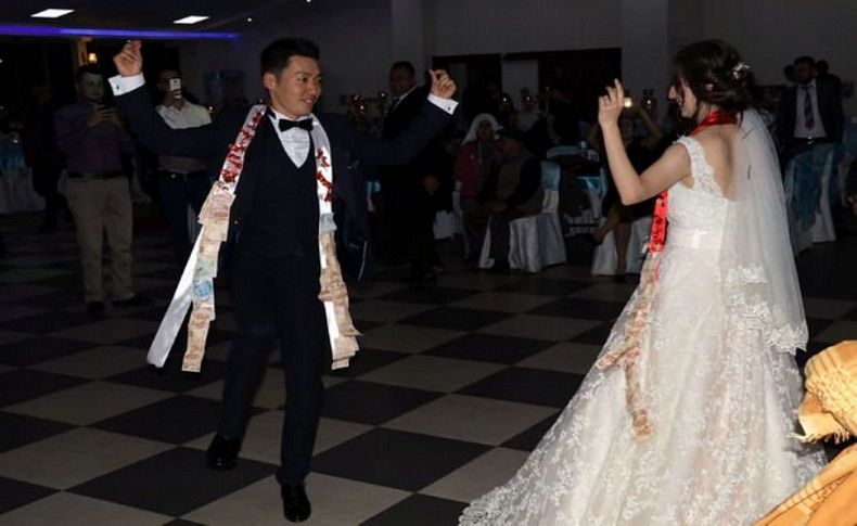 Aydın'da Japon damada Türk düğünü